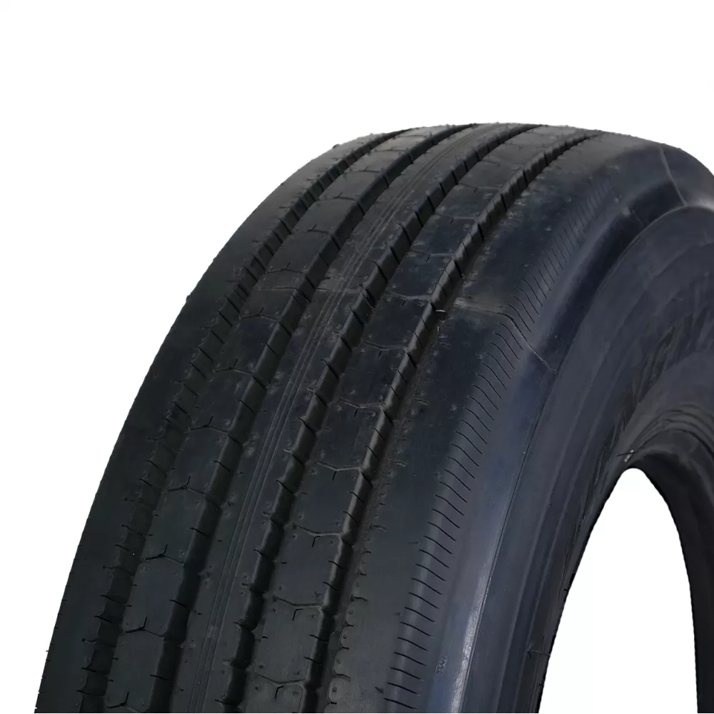 Грузовая шина 295/80 R22,5 Long March LM-216 18PR в Нягане