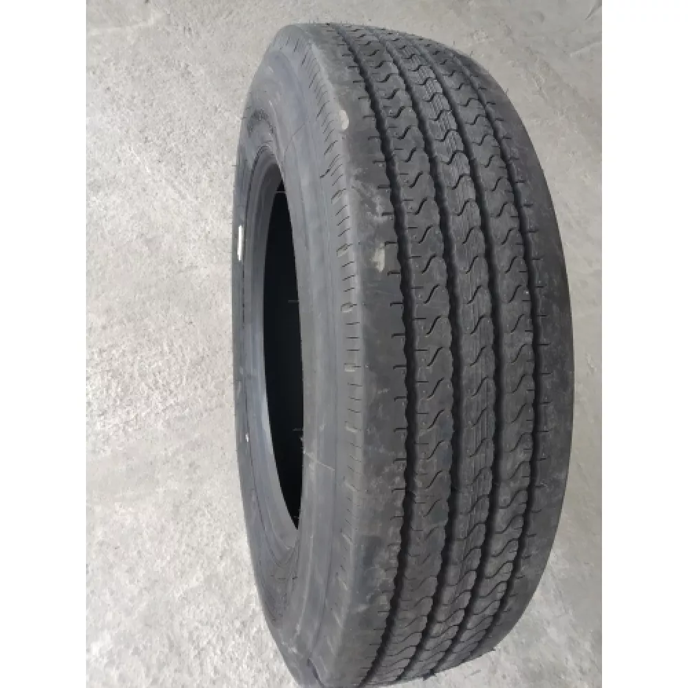 Грузовая шина 255/70 R22,5 Long March LM-120 16PR в Нягане